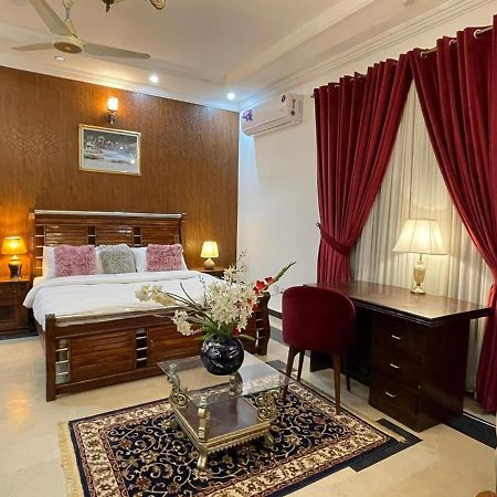 Shelton Mellton Lodges Rawalpindi Exterior photo